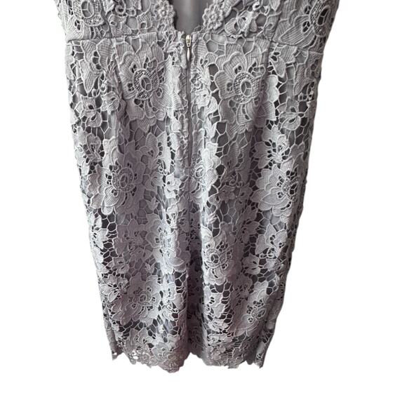 Paper Dolls Scalloped Edge Open Back Lilac Purple Lace Knee Length Dress Sz 12 - Picture 5 of 11